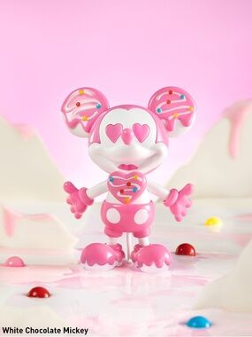 WHITE CHOCOLATE - Pop Mart Disney Mickey Childhood Of Boundless Imagination